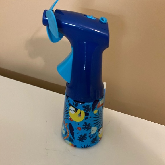 O2COOL’s Misting Fan New With Tags - Picture 3 of 3